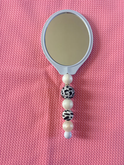 Beaded mirror