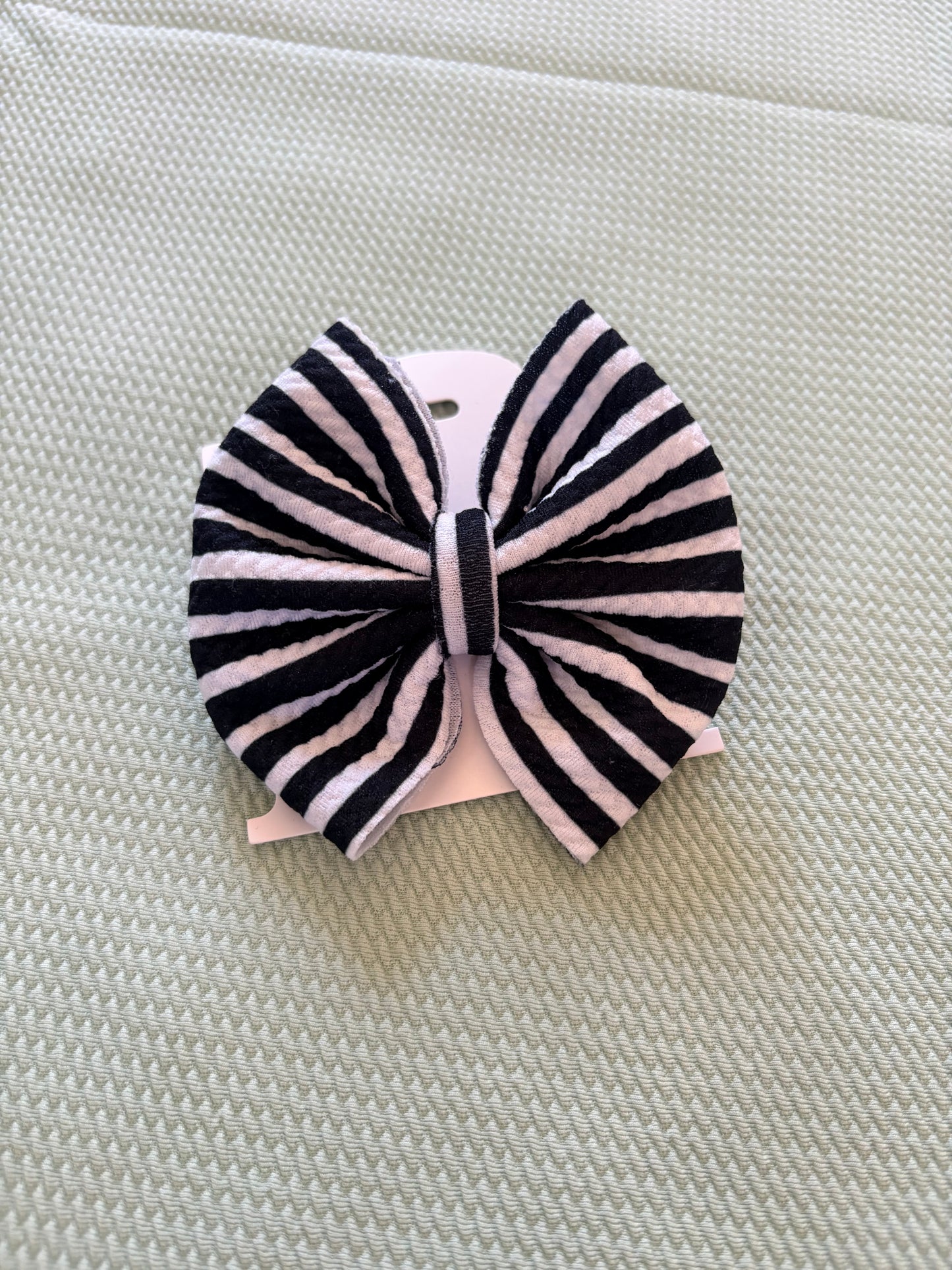 small bows